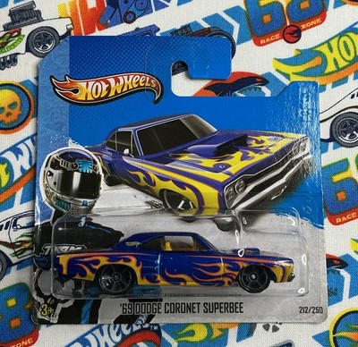 Hot wheels (2013) HW Showroom - '69 Dodge Coronet Super bee - Short Card