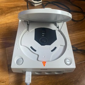 Sega PAL Dreamcast Console Boxed  Matching Serial No Insert Or Manual