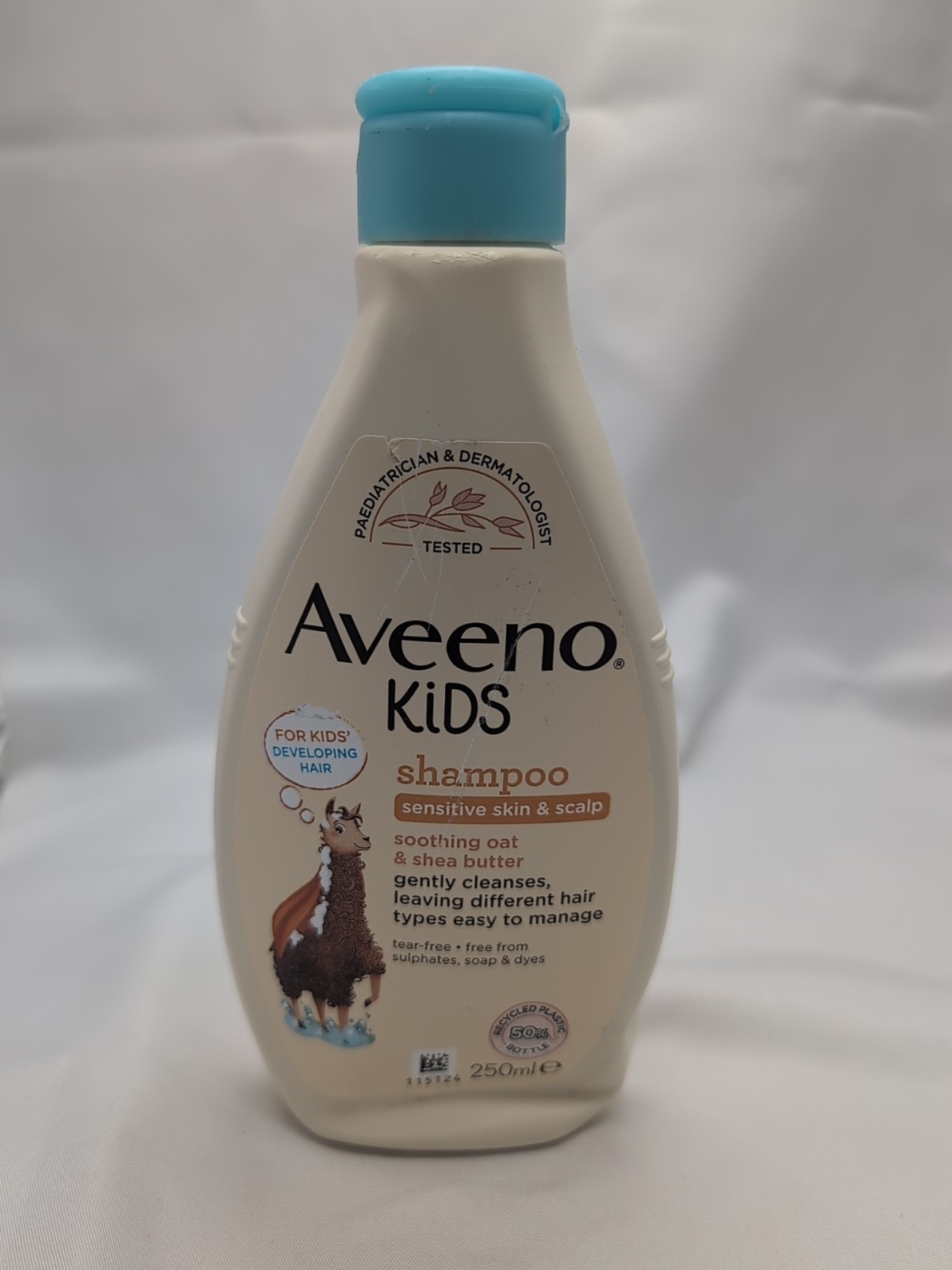 Aveeno Kids Shampoo 250ml Sensitive Skin & Scalp Soothing Oat & Shea Butter