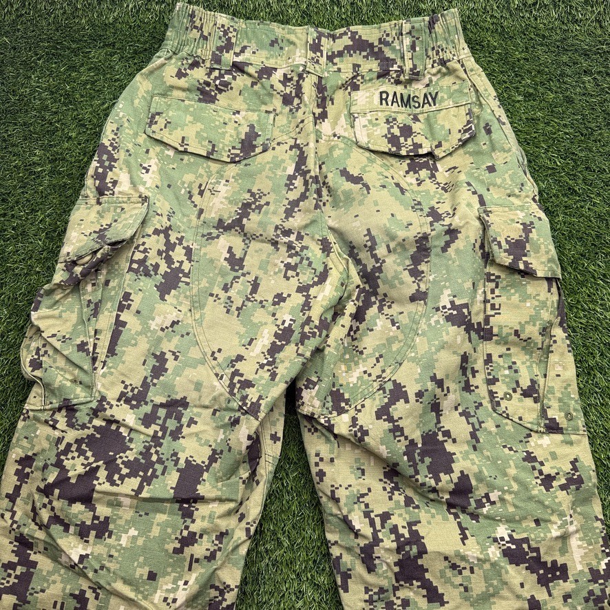 US Navy Working III Type Pants Women 33 Short Camo AOR2 AOR1 | eBay