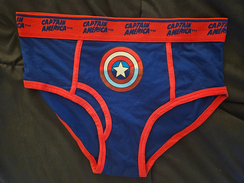 Marvel Captain America Men’s Bri Size  M