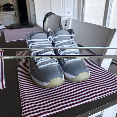 Nike Air Jordan Retro 11 Cool Grey 2010 Size 8.5