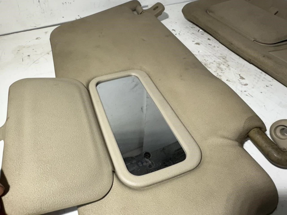 Juego de parasol Subaru Forester 1998 2002 color marrón diestro LH conjunto OEM pase de conductor Foto 3 de 4