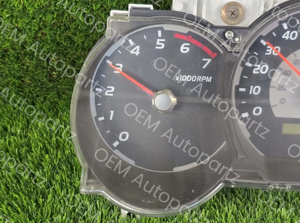 Cuadro de instrumentos velocímetro medidores OEM Toyota 4Runner 2003-2004 usado Foto 4 de 4