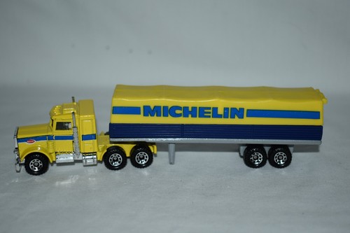 Matchbox Convoy 1:80 Michelin Peterbilt Semi Tractor & W/Trailer - Picture 3 of 3
