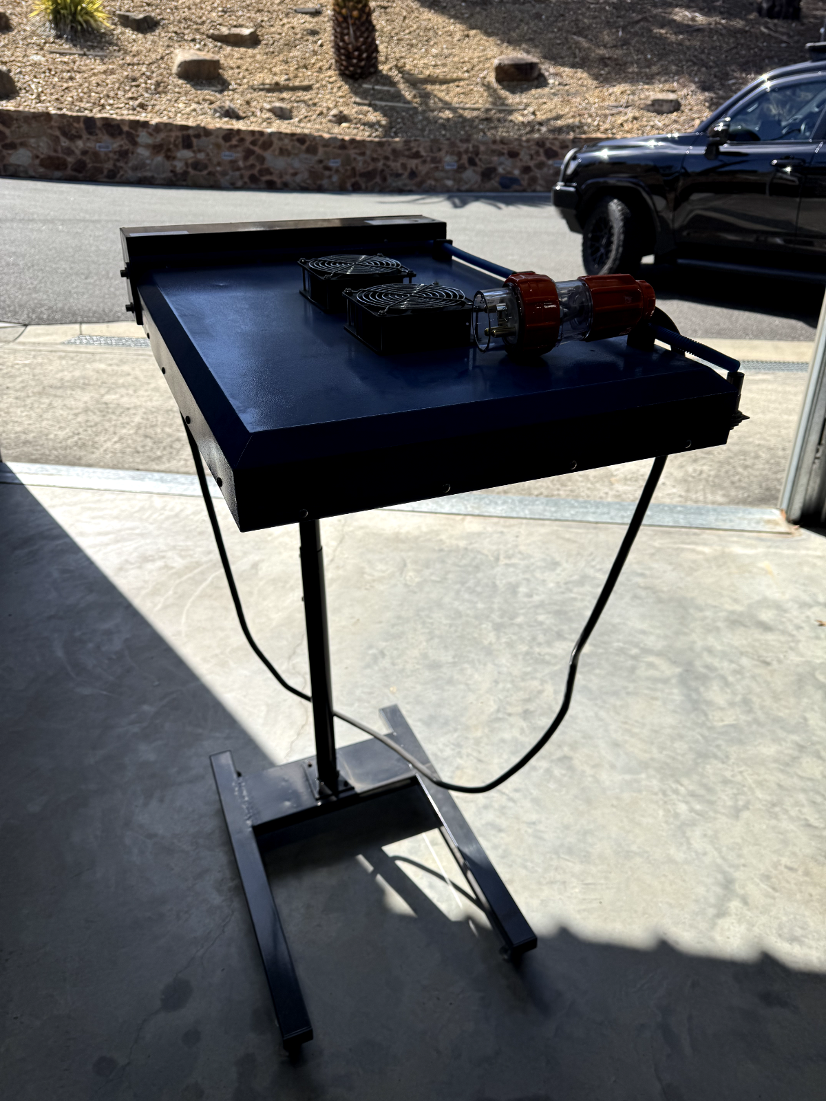 Picture 2 of 4