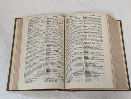 1903 Heath's French & English Dictionary Antique HC Reference Book 1200+ pages - Picture 5 of 9