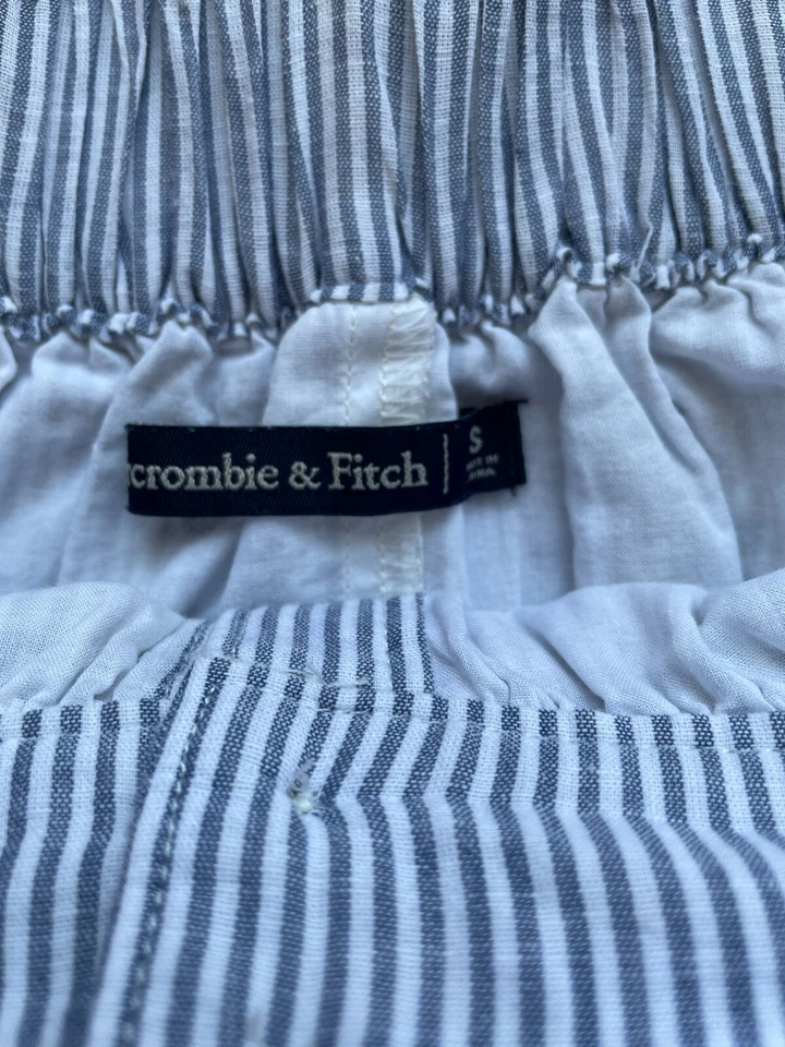 Abercrombie & Fitch Skirt Size Small Ladies  Gypsy Style Striped Belted - Image 3 of 3