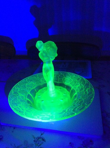 Art Deco Uranium Glass “Flower Lady” Figurine With Flower Frog and Float Bowl - Picture 10 of 12