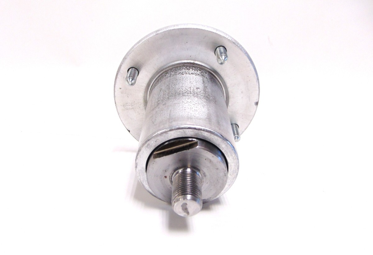 OEM Gravely Lawn Mower Aluminum Spindle Assembly 30138800 READ FOR