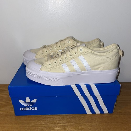 nizza platform yellow