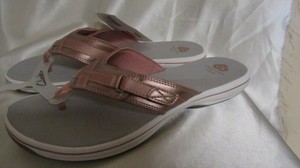 clarks breeze sea rose gold