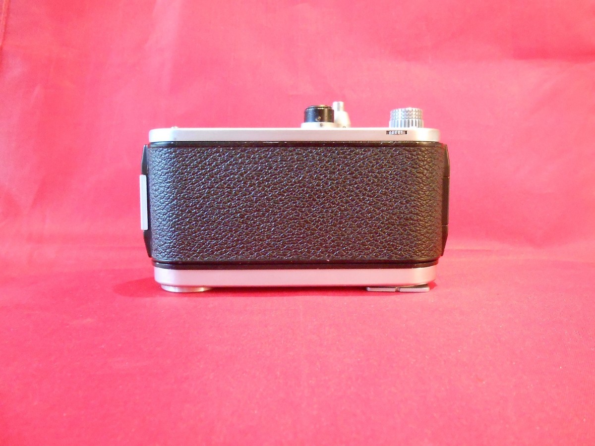 Berning Robot: Robot Recorder 24BE Price Guide: estimate a camera value