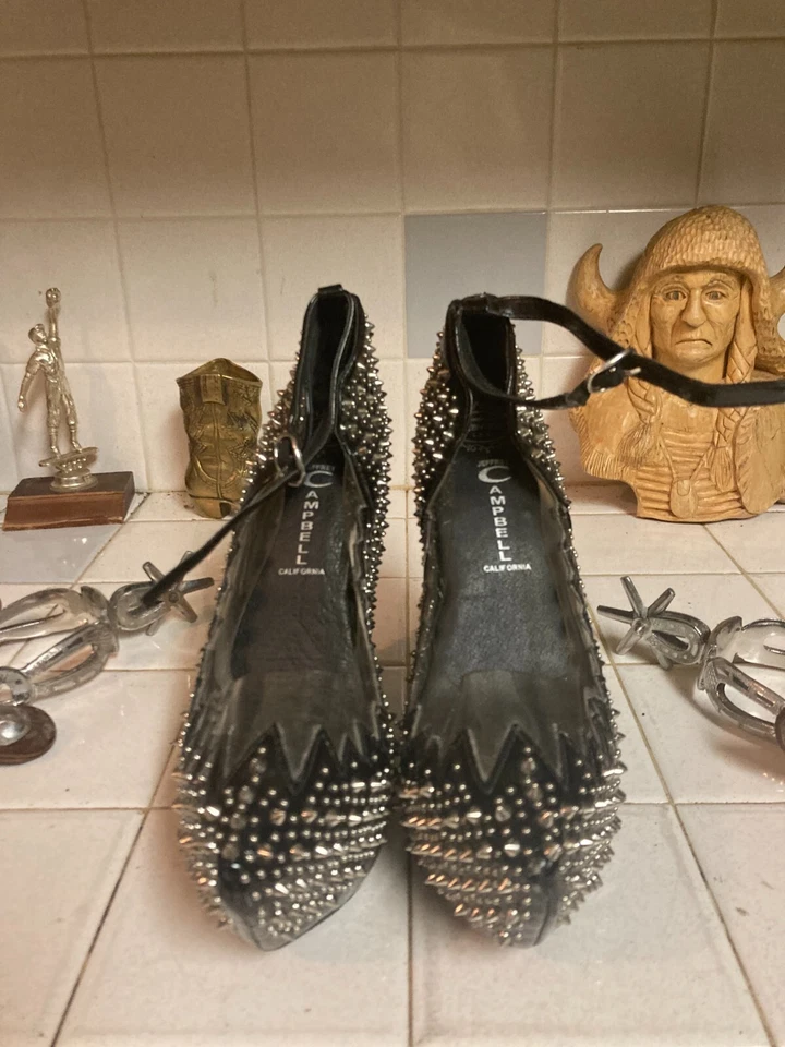 Botas Jeffrey Campbell NEGRAS PLATEADAS Cromadas 7 Foto 2 de 4