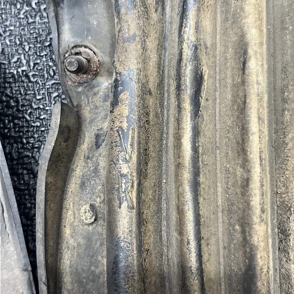 Fuelle de parachoques delantero usado para 74-89 Porsche 911 912 930 3,3 L Carrera S SC G50 Foto 3 de 4