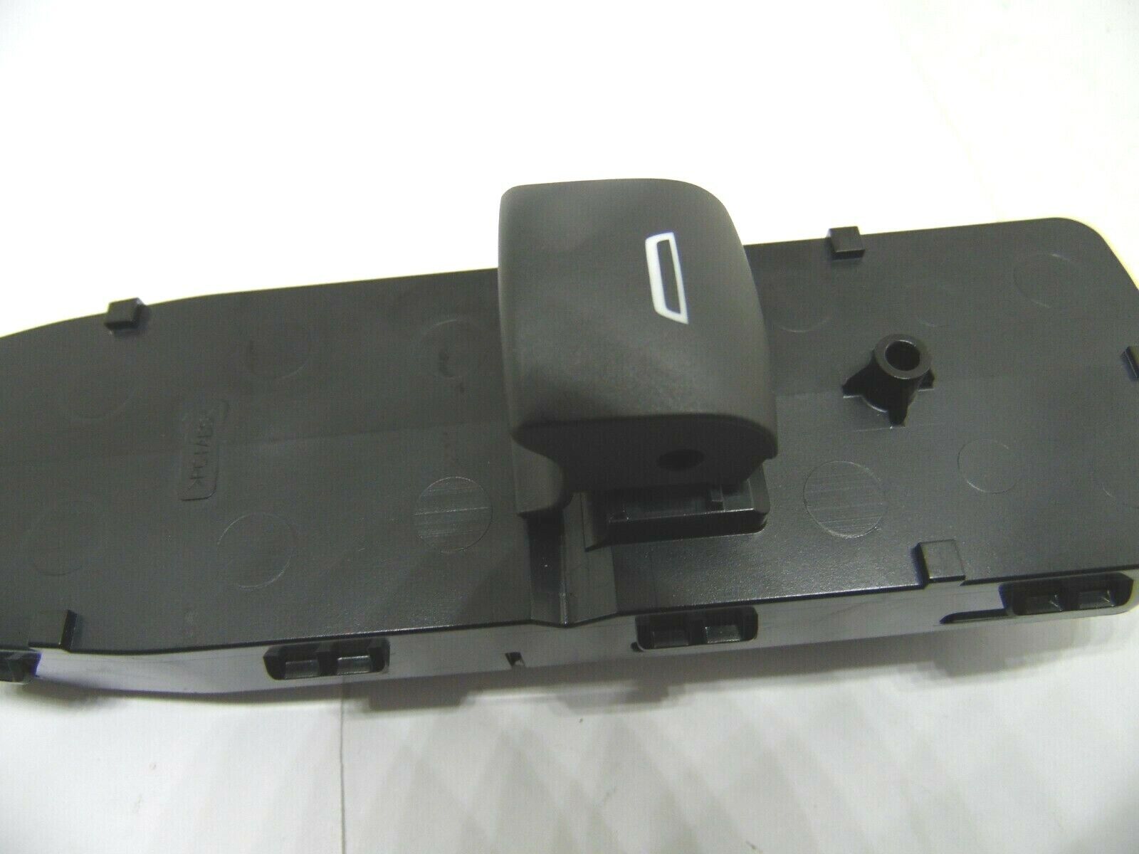 Picture 3 of 9