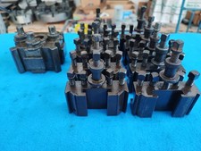 Torretta porta utensili tipo A, completa di 10 cartelle, quadro da 20mm