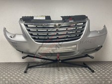 CHRYSLER VOYAGER 2005 3.3 FRONT BUMPER Mk5 04857886 EE-1246