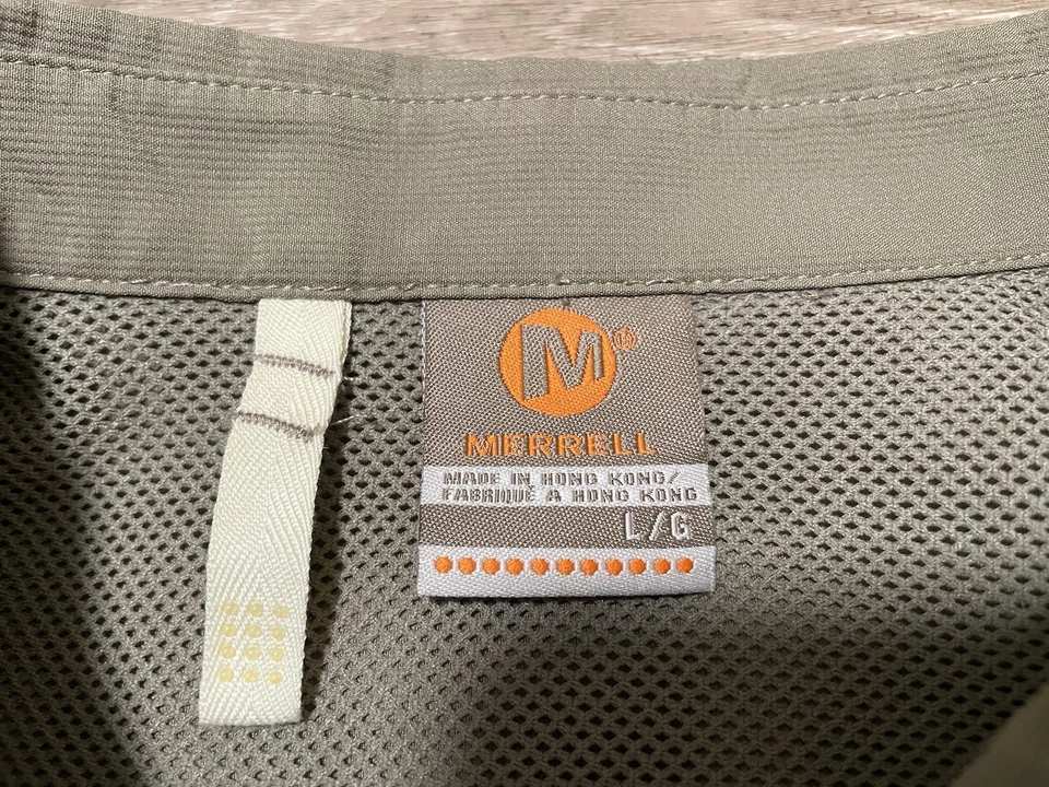 Merrell Boxy Fit Button Up Shirt Beige Men's Size L Utility Outdoor Pockets - Image 3 of 4