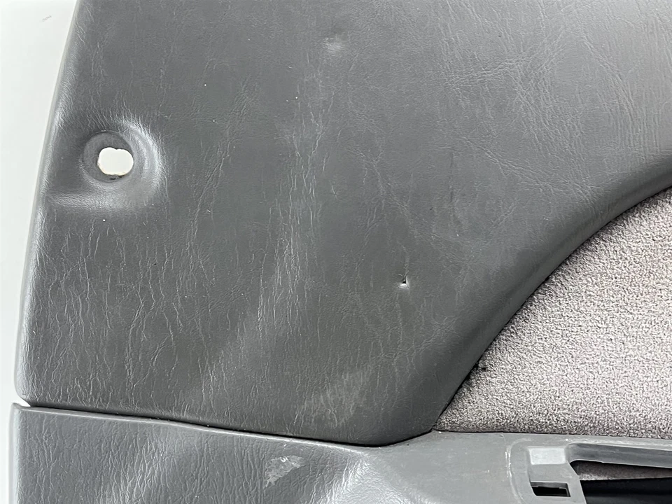 1996 - 2002 年丰田 4Runner 门板 4 件套灰色布内部装饰原始设备制造商 — 第 4/4 张图片