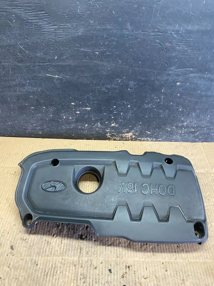 Cubierta del motor delantero OEM T6936 DG Kia Rio5 2009 2010 2011 Foto 2 de 4