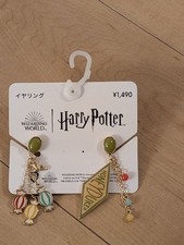 GU Harry Potter earrings