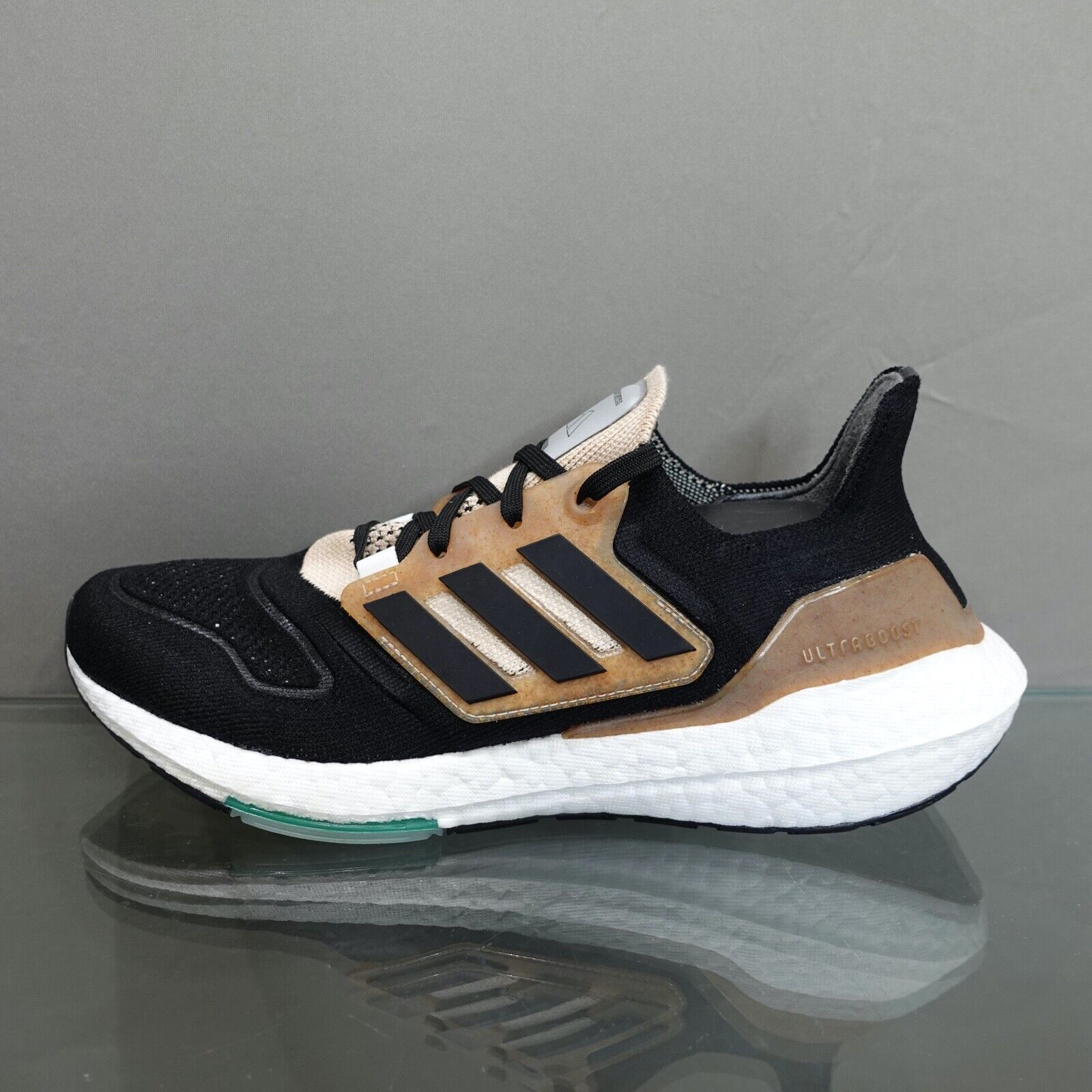 Женские кроссовки Adidas Ultraboost 22 Made W. NA, размер 5, черные кроссовки #540