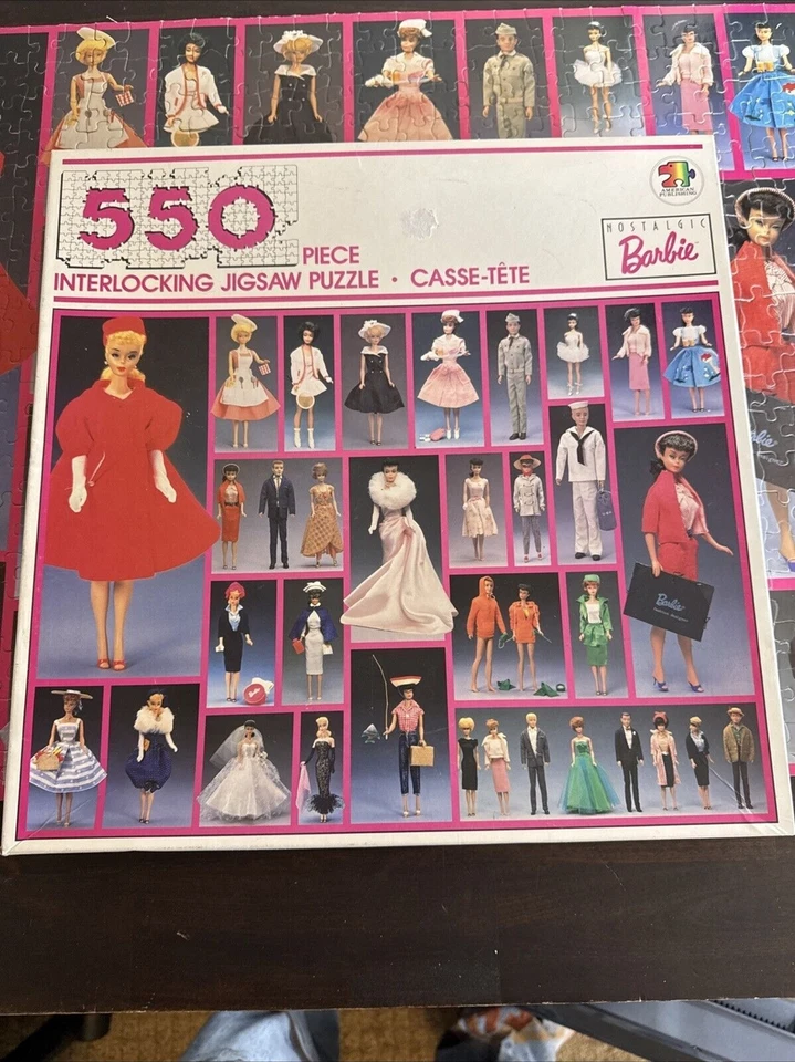 Barbie Nostalgic 1989 550 piezas rompecabezas 18”x24” - seminuevo - completo Foto 3 de 4
