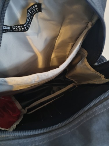 Levi’s navy backpack - Picture 8 of 9