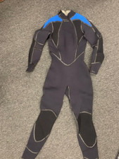 Bare Elastek 3mm women wetsuit size 8