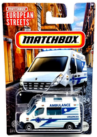 Mattel Matchbox European Streets Serie Car / Auto Renault Master Ambulance