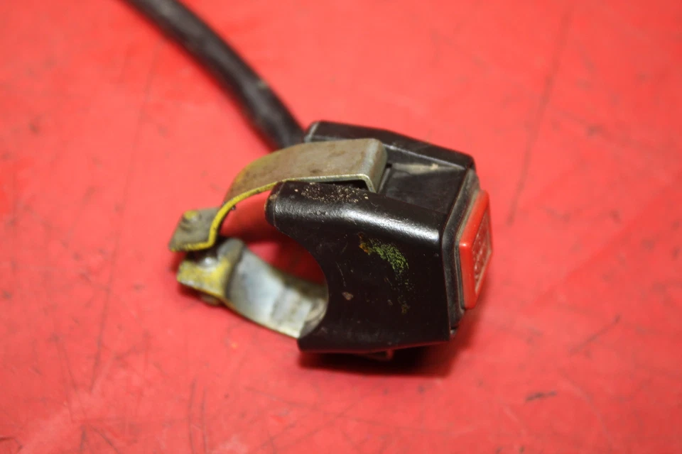 Yamaha YZ250F 2004 botón de interruptor de apagado Foto 3 de 4