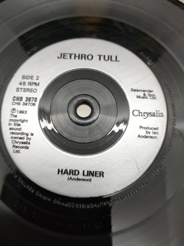 Jethro Tull – Living In The Past - Image 4 of 4