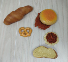 Pretend play food realistic bread MTC sloppy joe sandwich spaghetti pretzel READ