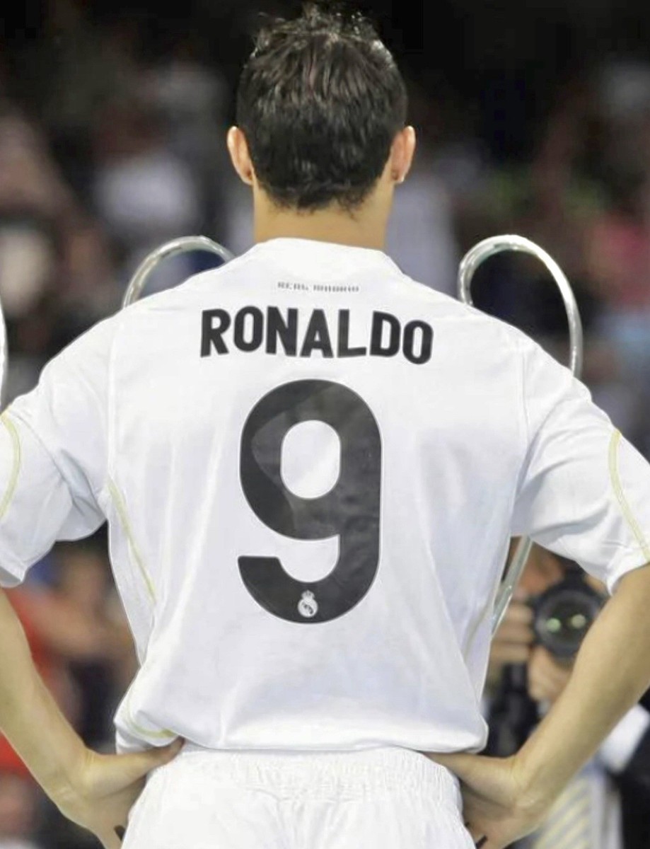 Real Madrid RONALDO #9 Name print and number 2009/10 + UCL patch