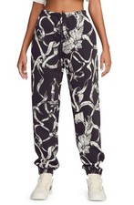Jordan Brooklyn Fleece Printed Pants in black/white Large