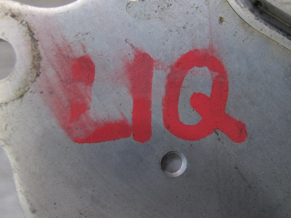 Enfriador de aceite de motor híbrido Infiniti QX60 2014-2017 2,5 L Foto 2 de 4