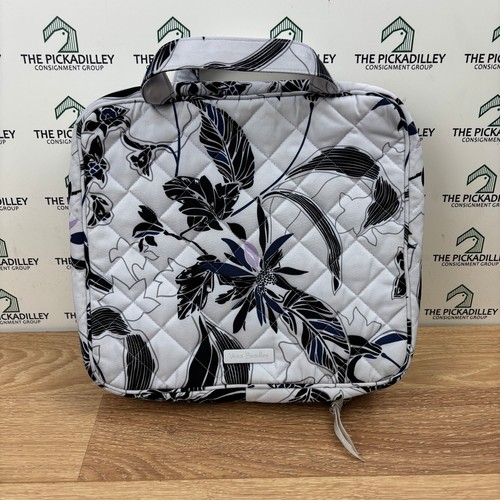 Vera Bradley quilted zip hanging organizer bag twiilight garden print