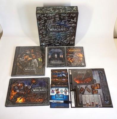 *SIGNED BY DEV TEAM* World of Warcraft Warlords of Draenon Collector's Edition