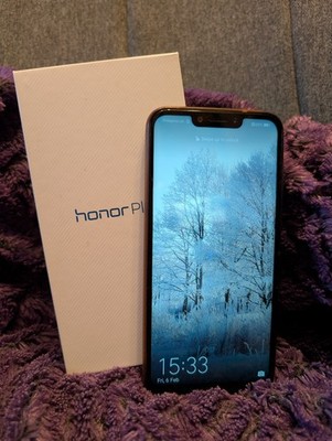 Honor Play | gebraucht | 64 GB | 4 GB RAM | COR-L29 | Farbe: ultra violet