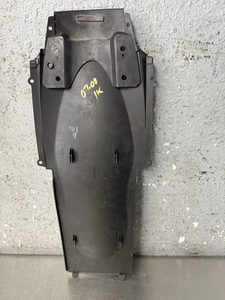 2007-2008 07 08 SUZUKI GSXR 1000 AFMKT CARENAGEM TRASEIRA UNDERTAIL FENDER PRETO - Imagem 2 de 4