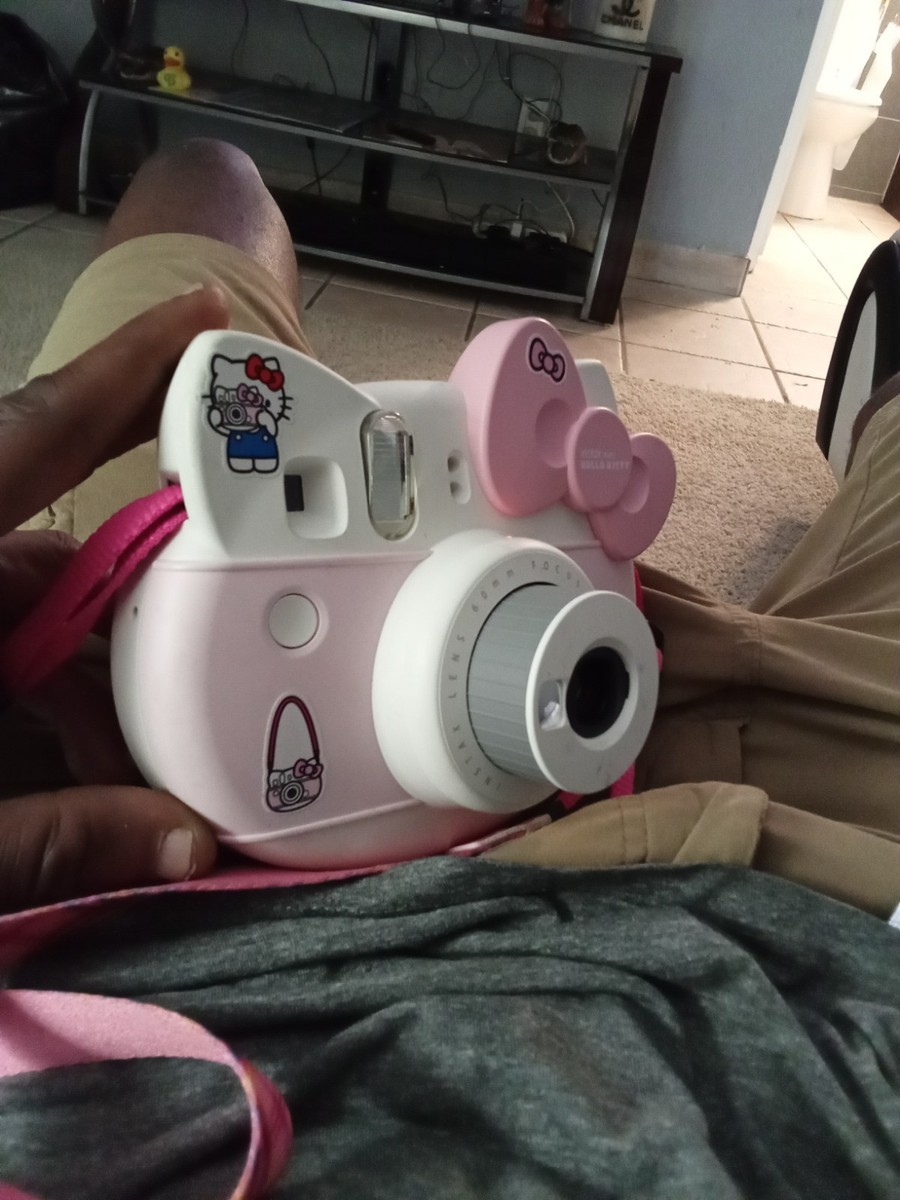FUJIFILM Hello Kitty Instax Mini Checki Instant Camera Pink