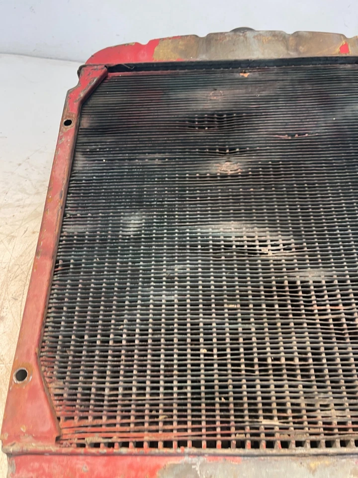 1947 Farmall A Tractor Radiator - Image 4 of 4