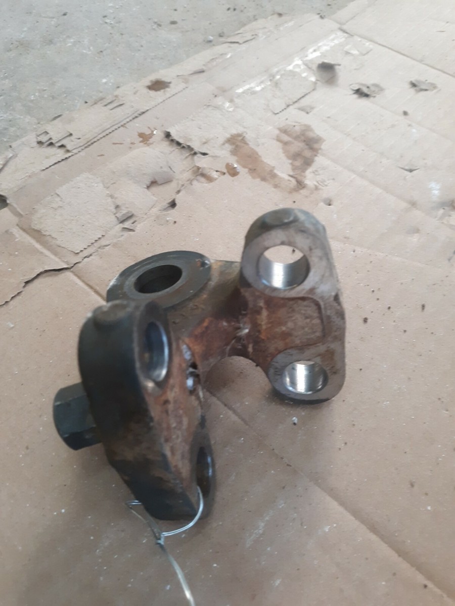 Kubota LH Knuckle 35533-43811 | eBay