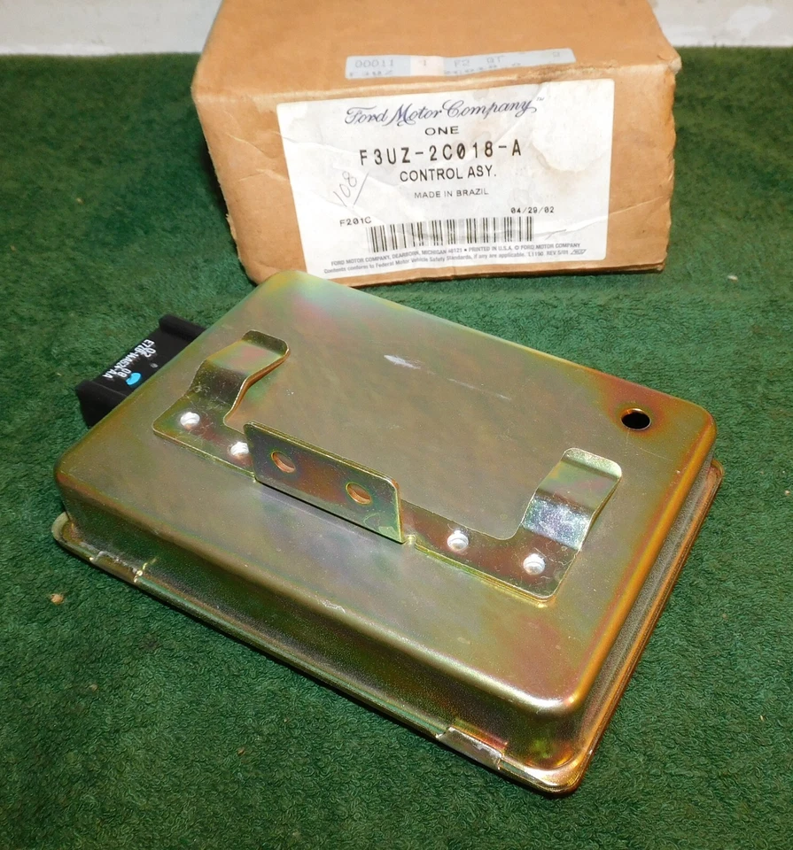 Ford E150 E250 E350 1992-1996 S/D SRW Econoline NOS MÓDULO DE CONTROL ABS - ECU Foto 3 de 4