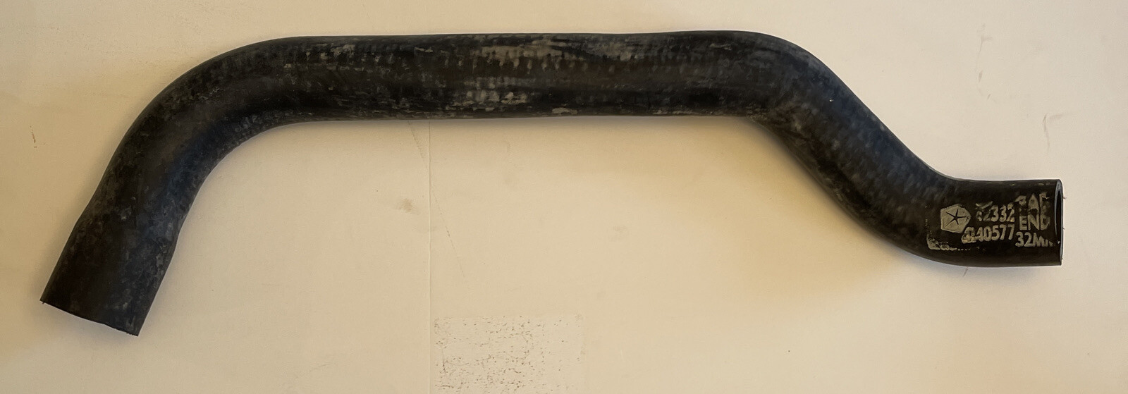 NOS Genuine MOPAR Radiator Outlet Hose 4140577 4266255 4592161 