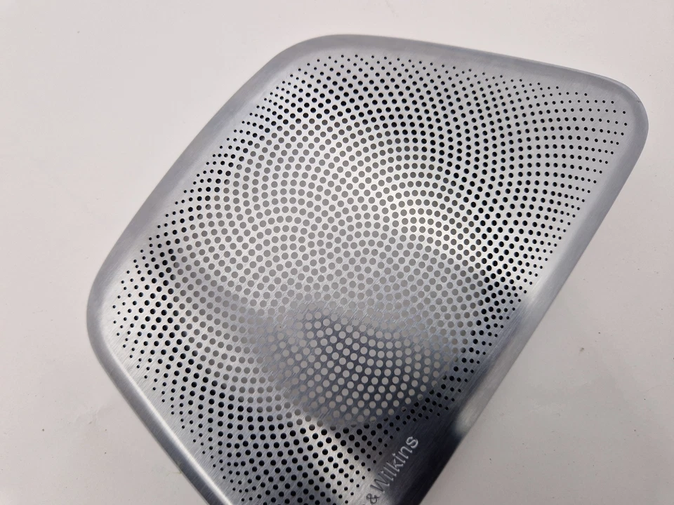 BMW 5 6 SERIES REAR DOOR CARD BOWERS & WILKINS SPEAKER COVER RIGHT 9350988 G30 - Image 3 of 4