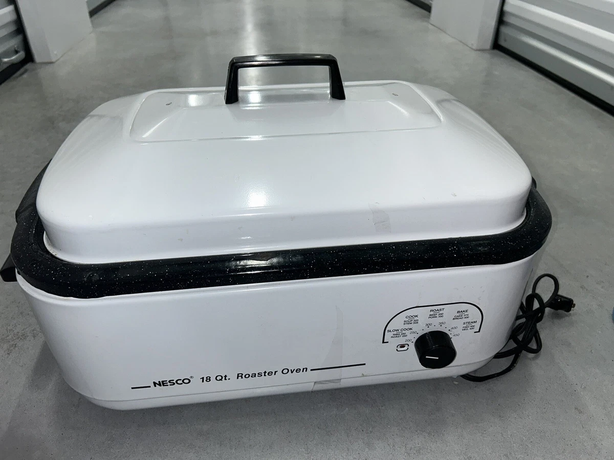 NESCO Electric 18 Qt. Turkey Roaster Oven, Model 4208-14. Tested works.  Used Exc