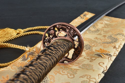 Hand Polished Clay Tempered Damascus Steel Authentic Japanese Katana Sharp Sword - Picture 11 of 11