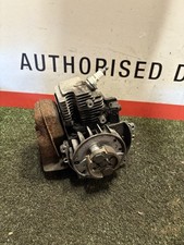 Komatsu Zenoah Bc2602dlm G26LS Petrol Strimmer Trimmer Engine Assembly